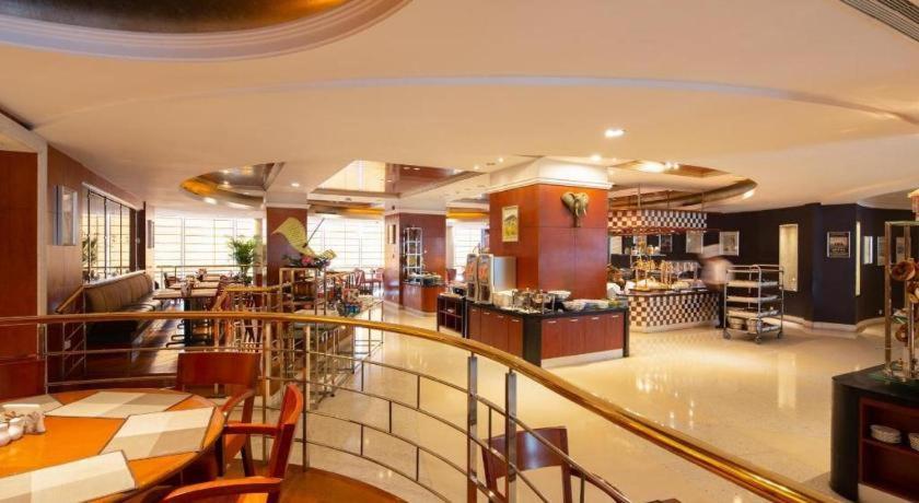 Kai Wah Plaza International Hotel Kunming Bagian luar foto